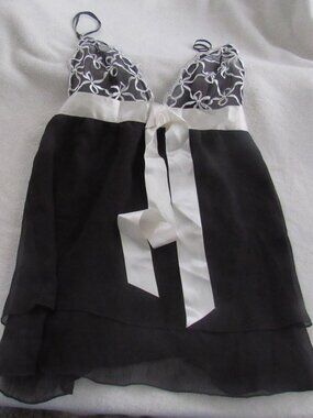 Victoria's Secret Black/Cream Nighty  XS  USED